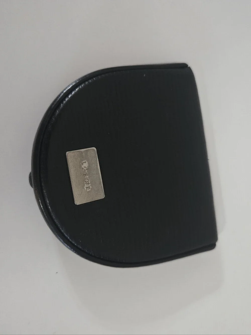 Loewe compact black